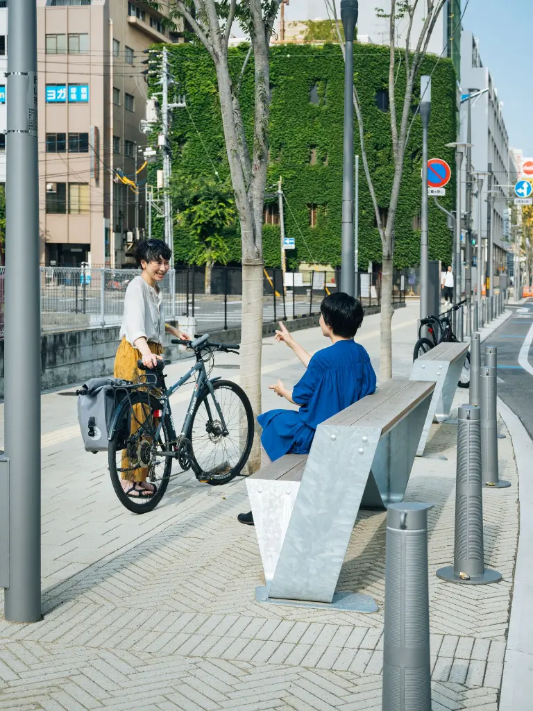 Extremis_HopperBench_Okayama-Kencho-Dori_©Joji-Okamoto-12.webp